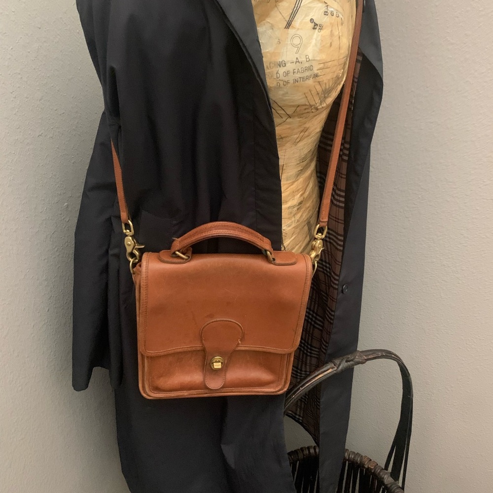 Vintage Coach Station Bag In British Tan